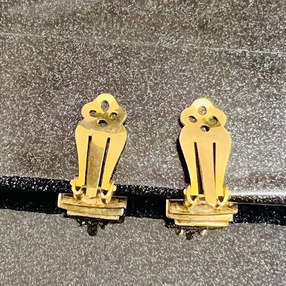 Vintage Unique Textured Large Gold Huggie Clothespin Earrings Clip On OOAK 1430 - Picture 5 of 13